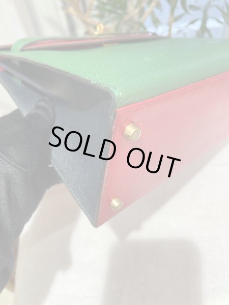 画像4: 【美品】HERMES エルメス ケリー32 外縫い クシュベル トリコロール ゴールド金具 W刻印〇 ヴィンテージ グリーン×ルージュヴィフ×ブルーインディゴ 中古 ハンドバッグ ショルダーバッグ 2WAYバッグ レディース ブランド レザー 希少 レア プレゼント バック (4)