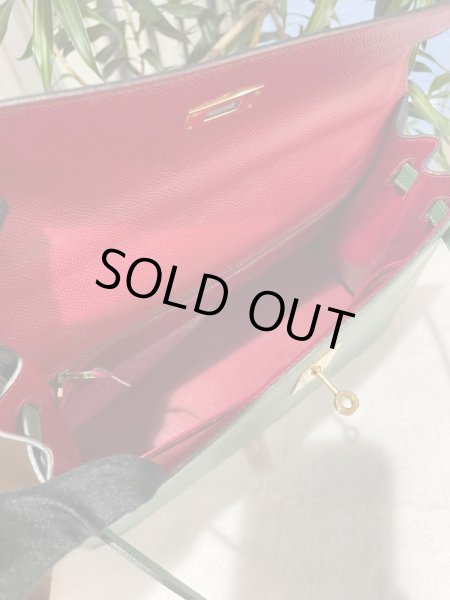 画像8: 【美品】HERMES エルメス ケリー32 外縫い クシュベル トリコロール ゴールド金具 W刻印〇 ヴィンテージ グリーン×ルージュヴィフ×ブルーインディゴ 中古 ハンドバッグ ショルダーバッグ 2WAYバッグ レディース ブランド レザー 希少 レア プレゼント バック (8)