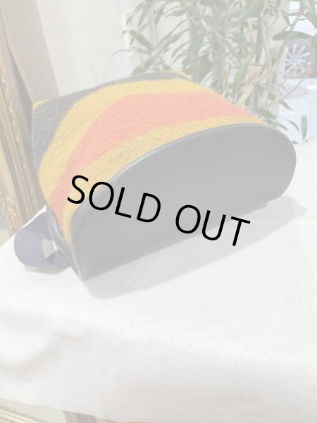 画像3: 【美品】HERMES エルメス シェルパGM ロカバール ウール×レザー オレンジ×イエロー×ネイビー ヴィンテージ 中古 リュックサック バックパック デイパック ショルダーバッグ ハンドバッグ レディース 女性用 ブランド 本革 レザー 希少 レア バック (3)