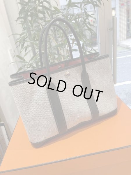 画像2: 【美品】HERMES エルメス ガーデンパーティ TPM ボルデュック トワルアッシュ×ブッフル グレー シルバー金具 リボン柄 中古 ハンドバッグ トートバッグ レディース 女性用 本革 レザー カーフ ブラック ブランド 黒 希少 レア プレゼント ギフト バック (2)