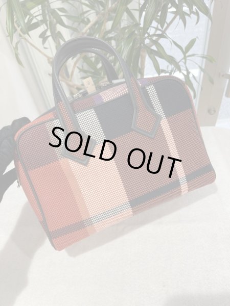 画像2: 【新品】【未使用品】HERMES エルメス ヴィクトリア III ミニトートバッグ トワルアッシュ×スイフト インディゴ シルバー金具 B刻印 2023-2024 AW ハンドバッグ ショルダーバッグ 2WAYバッグ レディース 女性用 ブランド 本革 レザー チェック レア プレゼント バック (2)