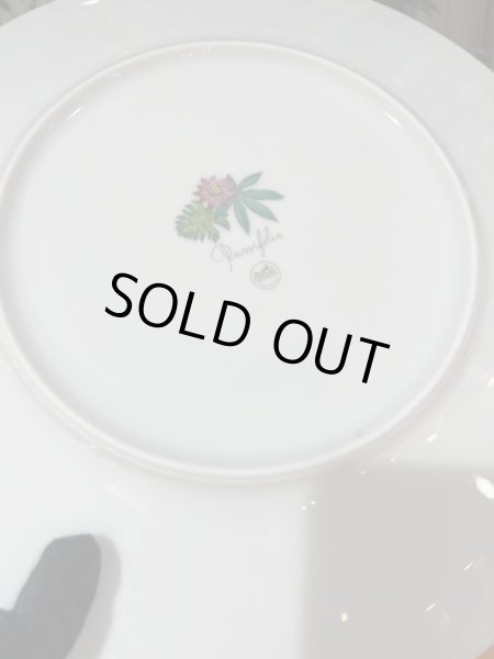 画像5: 【新品】【未使用品】HERMES エルメス タルトプラッター パシフォリア ラウンドプレート 植物柄 陶器 ホワイト×グリーン 2022年 新作 食器 皿 プレート インテリア 置物 ブランド 希少 レア プレゼント ギフト (5)