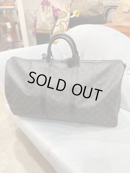 画像2: 【新品同様品】LOUIS VUITTON ルイ・ヴィトン M40605 キーポル バンドリエール 55 モノグラム エクリプス ブラック×グレー メタリックシルバー金具 ボストンバッグ 中古 ショルダーバッグ ハンドバッグ メンズ ブランド レザー ビトン 希少 レア プレゼント バック (2)