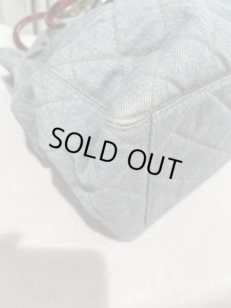 画像4: 【美品】CHANEL シャネル マトラッセ べっ甲 巾着型ハンドバッグ デニム×レザー ライトブルー シルバー金具 ヴィンテージ 中古 ショルダーバッグ トートバッグ レディース 女性用 ブランド 青 カーフ 希少 レア プレゼント ギフト バック (4)