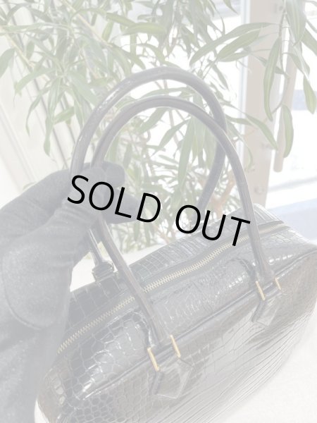 画像4: 【美品】HERMES エルメス プリュム28 ポロサスリセ ブラック ゴールド金具 F刻印□ クロコダイル シャイン 中古 ハンドバッグ ショルダーバッグ トートバッグ レディース 女性用 ブランド 本革 エキゾチックレザー 黒 希少 レア プレゼント ギフト バック (4)