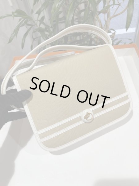 画像1: 【新品同様品】HERMES エルメス ジョッキー 2WAYショルダーバッグ トワルオフィシエ×ヴォーグレネ ベージュ×ホワイト ゴールド金具 ヴィンテージ 中古 クラッチバッグ セカンドバッグ 2WAYバッグ ハンドバッグ レディース ブランド 白 レザー 希少 レア バック (1)