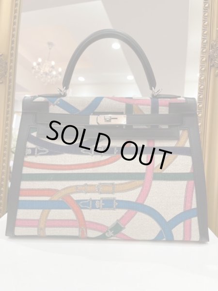 画像1: 【新品】【未使用品】HERMES エルメス ケリー32 外縫い カヴァルカドゥール トワルドゥキャンプ×スイフト マルチカラー×ブラック シルバー金具 A刻印 ハンドバッグ ショルダーバッグ 2WAYバッグ レディース 女性用 ブランド レザー 希少 レア プレゼント バック (1)