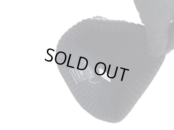 画像5: 【新品】【未使用品】24B AW 最新作 CHANEL シャネル AAA410 B17819 NZL88 ロゴ ニットキャップ ビーニー カシミア　ブラック×ホワイト 帽子 ハット ニット帽 レディース 女性用 ブランド ファッション 黒×白 小物 希少 レア プレゼント ギフト (5)