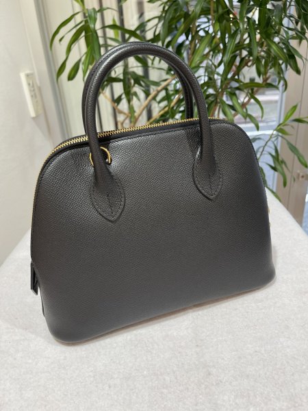 画像3: 【新品】【未使用品】HERMES エルメス ボリード 1923 25 ヴォーエプソン ブラック ゴールド金具 W刻印 ハンドバッグ ショルダーバッグ 2WAYバッグ レディース 女性用 本革 レザー 黒 カーフ ブランド 希少 レア プレゼント ギフト バック (3)