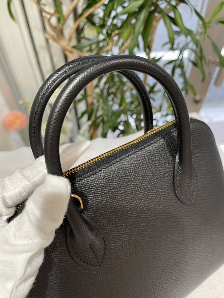 画像5: 【新品】【未使用品】HERMES エルメス ボリード 1923 25 ヴォーエプソン ブラック ゴールド金具 W刻印 ハンドバッグ ショルダーバッグ 2WAYバッグ レディース 女性用 本革 レザー 黒 カーフ ブランド 希少 レア プレゼント ギフト バック (5)
