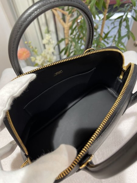 画像7: 【新品】【未使用品】HERMES エルメス ボリード 1923 25 ヴォーエプソン ブラック ゴールド金具 W刻印 ハンドバッグ ショルダーバッグ 2WAYバッグ レディース 女性用 本革 レザー 黒 カーフ ブランド 希少 レア プレゼント ギフト バック (7)