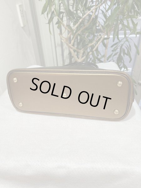 画像4: 【美品】HERMES エルメス ボリード 31 ポロサス×シェーブル コカオン×メタリックブロンズ ゴールド金具 B刻印□ クロコダイル コンビ ヴィンテージ 中古 ハンドバッグ ショルダーバッグ 2WAYバッグ レディース 女性用 本革 レザー ブランド ブラウン レア バック (4)