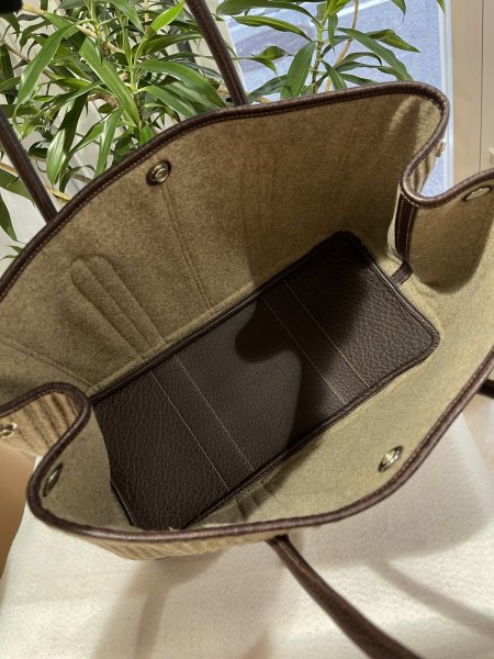 画像8: 【新品同様品】HERMES エルメス ガーデンパーティ 36 PM プリーツフェルト×ブッフル マロン シルバー金具 J刻印□ ブラウン 中古 ハンドバッグ トートバッグ レディース 女性用 本革 レザー カーフ ブランド 茶色 希少 レア プレゼント ギフト バック (8)