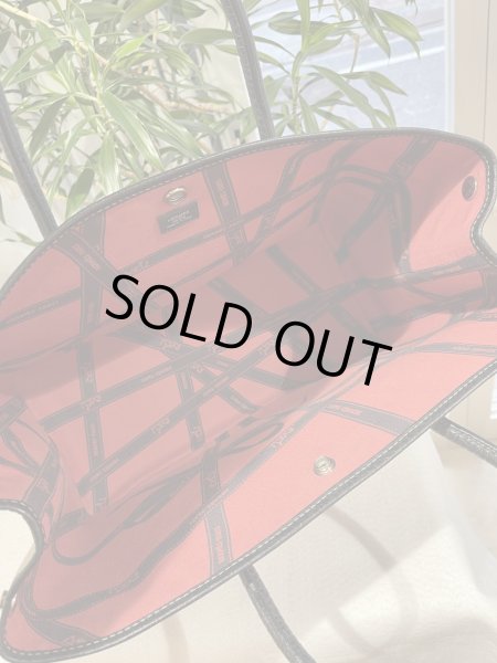 画像9: 【極美品】HERMES エルメス ガーデンパーティ 36 PM ボルデュック トワルアッシュ×ブッフル グレー シルバー金具 リボン柄 2006年限定 中古 ハンドバッグ トートバッグ レディース 女性用 本革 レザー ブラック ブランド 黒 希少 レア プレゼント ギフト バック (9)