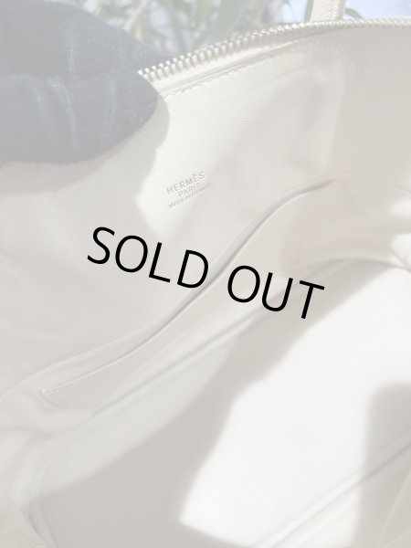 画像9: 【美品】HERMES エルメス ボリード35 トリヨンクレマンス パルシュマン ゴールド金具 G刻印□ ベージュ ヴィンテージ パーシュマン 中古 ハンドバッグ ショルダーバッグ 2WAYバッグ レディース 女性用 本革 レザー カーフ ブランド 希少 レア プレゼント ギフト バック (9)