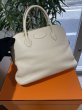 画像2: 【美品】HERMES エルメス ボリード35 トリヨンクレマンス パルシュマン ゴールド金具 G刻印□ ベージュ ヴィンテージ パーシュマン 中古 ハンドバッグ ショルダーバッグ 2WAYバッグ レディース 女性用 本革 レザー カーフ ブランド 希少 レア プレゼント ギフト バック (2)