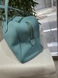 画像4: 【極美品】HERMES エルメス ヴィクトリア 2 35 トリヨンクレマンス ブルーアトール シルバー金具 T刻印 ボストンバッグ 中古 ハンドバッグ トートバッグ ショルダーバッグ レディース 女性用 ブランド 本革 レザー カーフ 希少 レア プレゼント ギフト バック (4)