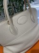 画像7: 【美品】HERMES エルメス ボリード35 トリヨンクレマンス パルシュマン ゴールド金具 G刻印□ ベージュ ヴィンテージ パーシュマン 中古 ハンドバッグ ショルダーバッグ 2WAYバッグ レディース 女性用 本革 レザー カーフ ブランド 希少 レア プレゼント ギフト バック (7)