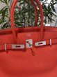 画像3: 【美品】HERMES エルメス バーキン 30 バーキン 30 トゴ カプシーヌ シルバー金具 O刻印□ レッド オレンジ 中古 ハンドバッグ トートバッグ レディース 女性用 ブランド 赤 本革 レザー カーフ 希少 レア プレゼント ギフト バック (3)