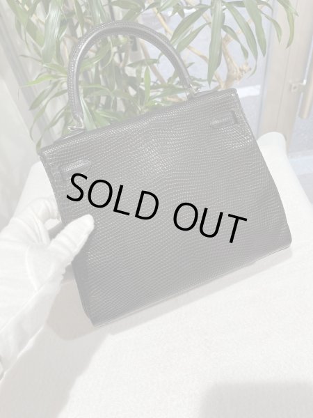 画像3: 【新品同様品】HERMES エルメス ケリー 25 内縫い リザードマット ブラック ルテニウム金具 J刻印□ ヴィンテージ エキゾチックレザー 中古 ハンドバッグ ショルダーバッグ 2WAYバッグ 本革 ブランド 黒 レディース 女性用 希少 レア プレゼント ギフト バック (3)