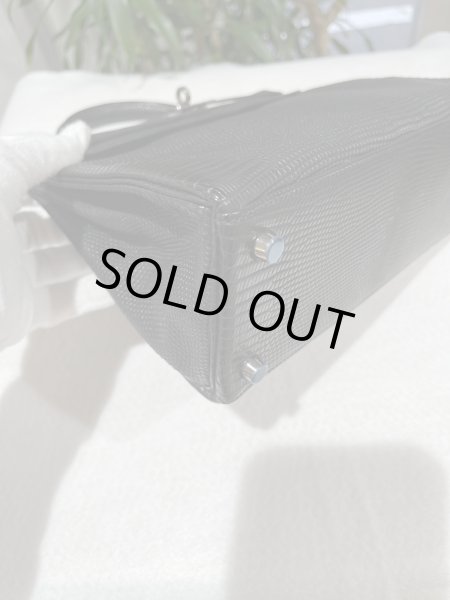 画像7: 【新品同様品】HERMES エルメス ケリー 25 内縫い リザードマット ブラック ルテニウム金具 J刻印□ ヴィンテージ エキゾチックレザー 中古 ハンドバッグ ショルダーバッグ 2WAYバッグ 本革 ブランド 黒 レディース 女性用 希少 レア プレゼント ギフト バック (7)
