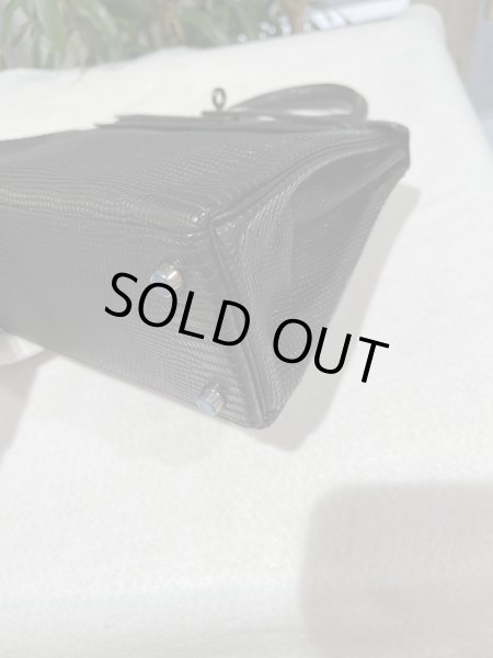 画像8: 【新品同様品】HERMES エルメス ケリー 25 内縫い リザードマット ブラック ルテニウム金具 J刻印□ ヴィンテージ エキゾチックレザー 中古 ハンドバッグ ショルダーバッグ 2WAYバッグ 本革 ブランド 黒 レディース 女性用 希少 レア プレゼント ギフト バック (8)