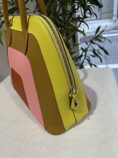 画像4: 【美品】HERMES エルメス ボリード 1923 30 レインボー ヴォーエプソン マルチカラー シルバー金具 A刻印 ライム×セサミ×ローズコンフェッティ×テールバテュー 中古 ハンドバッグ ショルダーバッグ 2WAYバッグ レディース 女性用 レザー ブランド レア プレゼント (4)