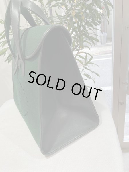 画像5: 【美品】HERMES エルメス フードゥ フェルト×レザー ダークグリーン ゴールド金具 F刻印□ヴィンテージ 中古 トートバッグ ハンドバッグ ボストンバッグ レディース 女性用 メンズ ブランド 本革 レザー カーフ 緑 希少 レア プレゼント ギフトバック (5)