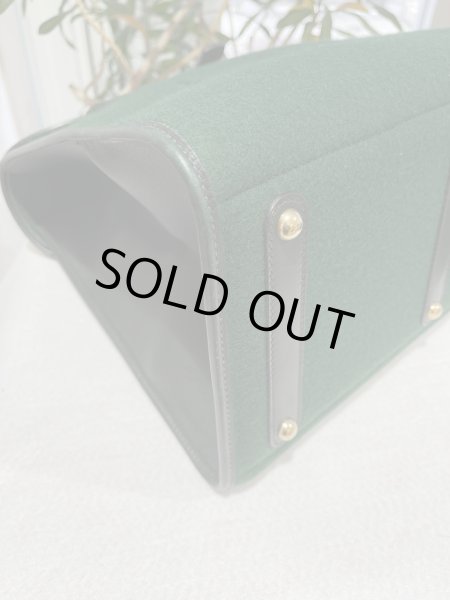 画像9: 【美品】HERMES エルメス フードゥ フェルト×レザー ダークグリーン ゴールド金具 F刻印□ヴィンテージ 中古 トートバッグ ハンドバッグ ボストンバッグ レディース 女性用 メンズ ブランド 本革 レザー カーフ 緑 希少 レア プレゼント ギフトバック (9)
