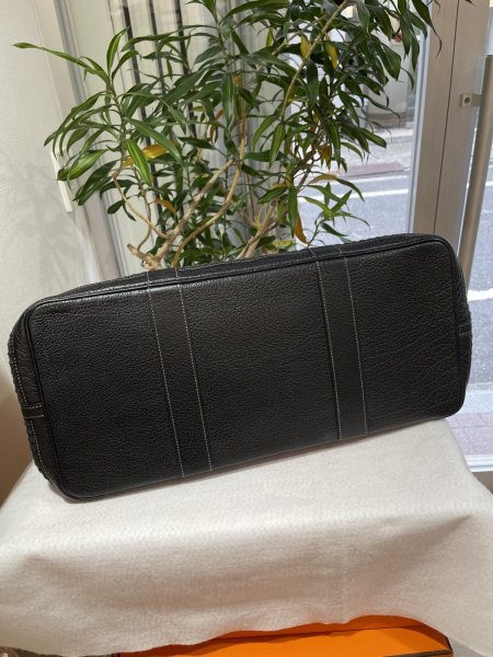 画像4: 【美品】HERMES エルメス ガーデンパーティ 43 MM プリーツフェルト×ブッフル ブラック シルバー金具 J刻印□ グレー×ブラック 中古 ハンドバッグ トートバッグ レディース 女性用 本革 レザー カーフ ブランド 黒 希少 レア プレゼント ギフト バック (4)