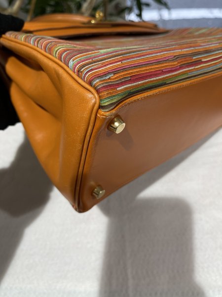 画像8: 【美品】HERMES エルメス ケリー 32 内縫い ボックスカーフ×ヴィブラート オレンジ ゴールド金具 I刻印□ コンビ 中古 ハンドバッグ ショルダーバッグ 2WAYバッグ レディース 女性用 ブランド ヴィンテージ 本革 レザー カーフ 希少 レア プレゼント ギフト バック (8)