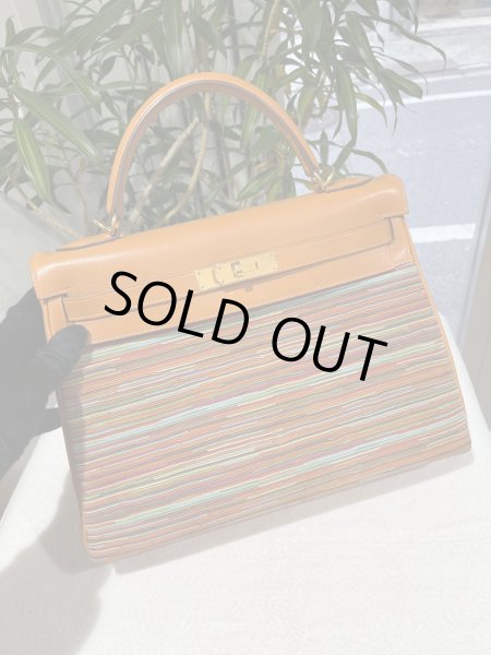 画像2: 【美品】HERMES エルメス ケリー 32 内縫い ボックスカーフ×ヴィブラート オレンジ ゴールド金具 I刻印□ コンビ 中古 ハンドバッグ ショルダーバッグ 2WAYバッグ レディース 女性用 ブランド ヴィンテージ 本革 レザー カーフ 希少 レア プレゼント ギフト バック (2)