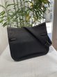 画像2: 【美品】HERMES エルメス ジプシエール 28 トリヨンクレマンス ブラック シルバー金具 O刻印□ 中古 ショルダーバッグ メッセンジャーバッグ 斜め掛け レディース 女性用 ブランド 本革 レザー カーフ 黒 希少 レア プレゼント ギフト バック (2)
