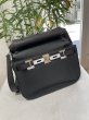 画像4: 【美品】HERMES エルメス ジプシエール 28 トリヨンクレマンス ブラック シルバー金具 O刻印□ 中古 ショルダーバッグ メッセンジャーバッグ 斜め掛け レディース 女性用 ブランド 本革 レザー カーフ 黒 希少 レア プレゼント ギフト バック (4)