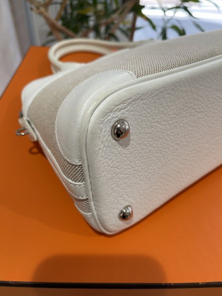 画像10: 【美品】HERMES エルメス ボリード 31 トリヨンクレマンス×トワルアッシュ ホワイト×ナチュラル シルバー金具 J刻印□ コンビ 中古 ハンドバッグ ショルダーバッグ 2WAYバッグ レディース 女性用 ブランド 本革 レザー カーフ 白 希少 レア バック (10)