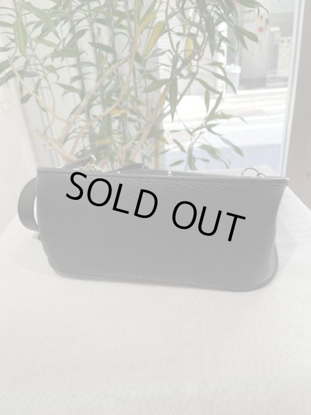 画像3: 【美品】HERMES エルメス ジプシエール 28 トリヨンクレマンス ブラック シルバー金具 O刻印□ 中古 ショルダーバッグ メッセンジャーバッグ 斜め掛け レディース 女性用 ブランド 本革 レザー カーフ 黒 希少 レア プレゼント ギフト バック (3)