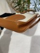 画像9: 【美品】HERMES エルメス エヴリン TPM クシュベル×トワルアッシュ コニャック×ナチュラル シルバー金具 H刻印□ コンビ 中古 ショルダーバッグ メッセンジャーバッグ レディース 女性用 ブランド 本革 レザー エプソン ブラウン 希少 レア プレゼント ギフト バック (9)