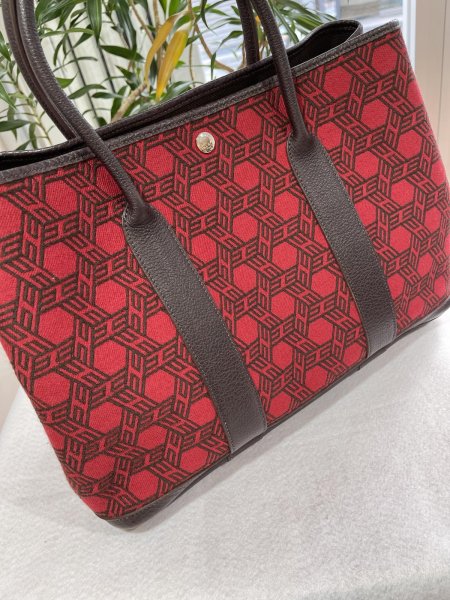 画像6: 【美品】HERMES エルメス ガーデンパーティ 36 PM トワルソーアッシュ×ブッフル ルージュガランス シルバー金具 K刻印□ 中古 ハンドバッグ トートバッグ レディース 女性用 本革 レザー カーフ レッド 赤 ブランド 希少 レア プレゼント ギフト バック (6)