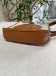 画像4: 【美品】HERMES エルメス エヴリン TPM クシュベル×トワルアッシュ コニャック×ナチュラル シルバー金具 H刻印□ コンビ 中古 ショルダーバッグ メッセンジャーバッグ レディース 女性用 ブランド 本革 レザー エプソン ブラウン 希少 レア プレゼント ギフト バック (4)