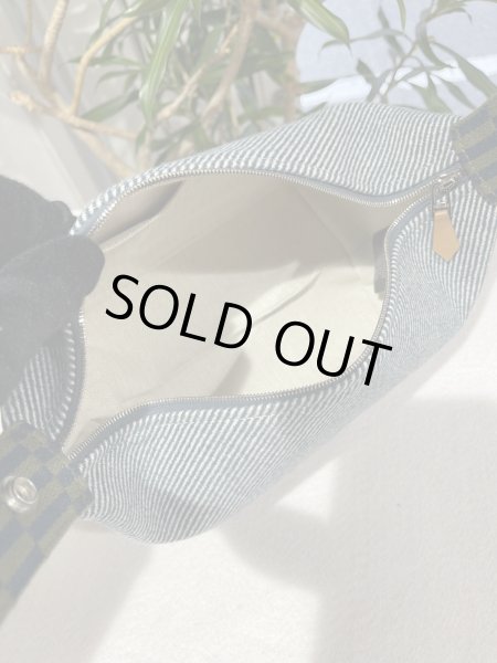 画像7: 【新品同様品】HERMES エルメス ブリッド ア ブラック PM ウール ブルーアビス シルバー金具 ハンドバッグ ポーチ 中古 クラッチバッグ セカンドバッグ バニティバッグ レディース 女性用 ブランド トワル キャンバス 青 希少 レア プレゼント ギフト バック (7)