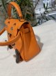 画像6: 【新品同様品】HERMES エルメス ケリードール ヴォーガリバー オレンジ シルバー金具 D刻印□ ヴィンテージ 中古 ハンドバッグ ショルダーバッグ 2WAYバッグ 本革 レザー カーフ スイフト レディース 女性用 ブランド 希少 レア プレゼント ギフト バック (6)