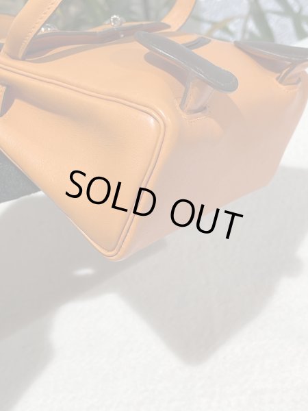 画像9: 【新品同様品】HERMES エルメス ケリードール ヴォーガリバー オレンジ シルバー金具 D刻印□ ヴィンテージ 中古 ハンドバッグ ショルダーバッグ 2WAYバッグ 本革 レザー カーフ スイフト レディース 女性用 ブランド 希少 レア プレゼント ギフト バック (9)