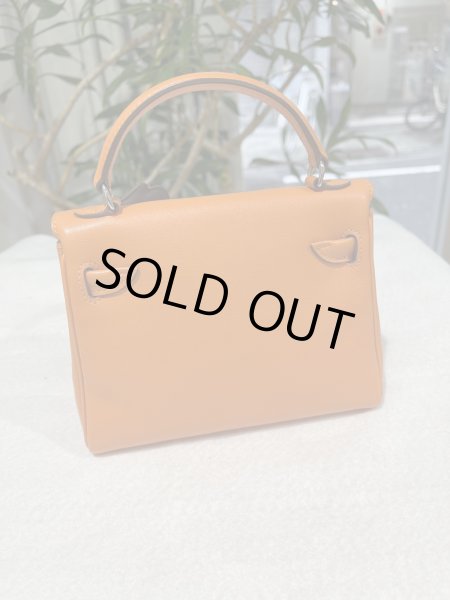 画像2: 【新品同様品】HERMES エルメス ケリードール ヴォーガリバー オレンジ シルバー金具 D刻印□ ヴィンテージ 中古 ハンドバッグ ショルダーバッグ 2WAYバッグ 本革 レザー カーフ スイフト レディース 女性用 ブランド 希少 レア プレゼント ギフト バック (2)