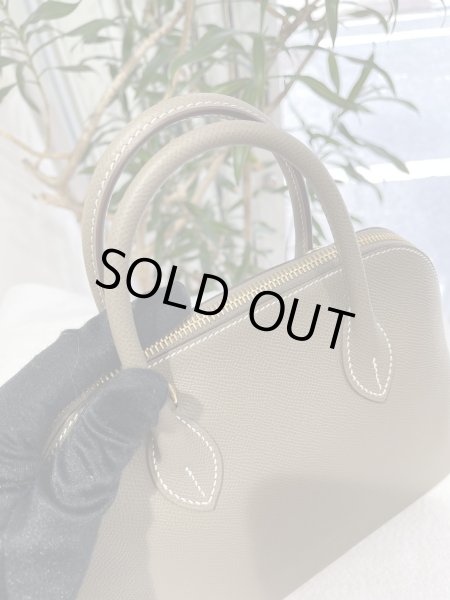 画像4: 【新品】【未使用品】HERMES エルメス ボリード 1923 25 ヴォーエプソン エトゥープ ゴールド金具 B刻印 グレー ハンドバッグ ショルダーバッグ 2WAYバッグ レディース 女性用 本革 レザー カーフ 灰色 ブランド 希少 レア プレゼント ギフト バック (4)