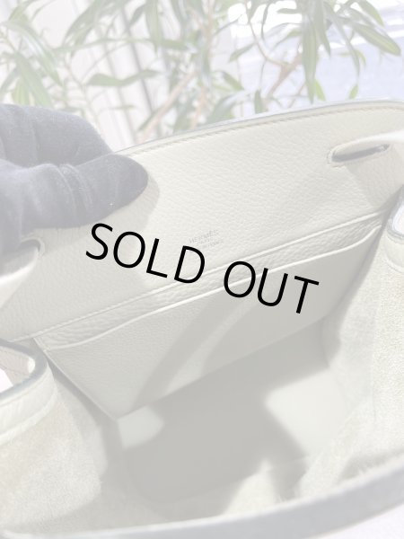 画像5: 【極美品】HERMES エルメス シェルパPM トリヨンクレマンス ライトグリーン D刻印□ ヴィンテージ 中古 リュックサック バックパック デイパック ショルダーバッグ ハンドバッグ レディース 女性用 ブランド 緑 本革 レザー カーフ 希少 レア プレゼント ギフト バック (5)
