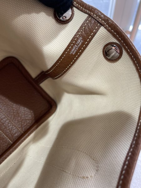 画像6: 【極美品】HERMES エルメス ガーデンパーティ 30 TPM トワルモザイク×ブッフル マロン シルバー金具 L刻印□ ブラウン コンビ 中古 ハンドバッグ トートバッグ レディース 女性用 本革 レザー カーフ 茶色 ブランド 希少 レア プレゼント ギフト バック (6)