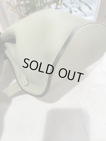 画像7: 【極美品】HERMES エルメス シェルパPM トリヨンクレマンス ライトグリーン D刻印□ ヴィンテージ 中古 リュックサック バックパック デイパック ショルダーバッグ ハンドバッグ レディース 女性用 ブランド 緑 本革 レザー カーフ 希少 レア プレゼント ギフト バック (7)
