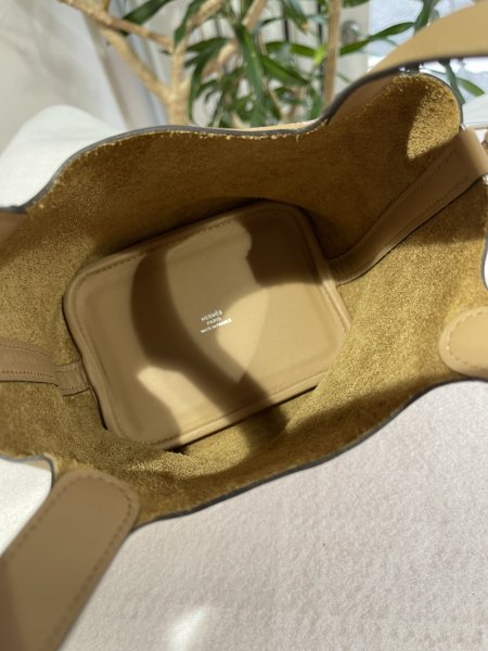 画像7: 【新品同様品】HERMES エルメス ピコタン ロック ミクロ 14 ラッキーデイジー スイフト モーヴシルベストル×キュイーブル×ホワイト シルバー金具 U刻印 マイクロ 中古 ハンドバッグ レディース 女性用 ブランド レザー カーフ 希少 レア プレゼント ギフト バック (7)