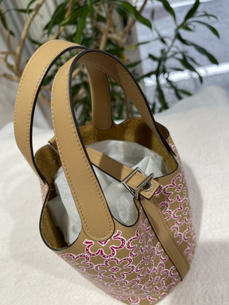 画像5: 【新品同様品】HERMES エルメス ピコタン ロック ミクロ 14 ラッキーデイジー スイフト モーヴシルベストル×キュイーブル×ホワイト シルバー金具 U刻印 マイクロ 中古 ハンドバッグ レディース 女性用 ブランド レザー カーフ 希少 レア プレゼント ギフト バック (5)