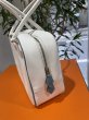 画像4: 【美品】HERMES エルメス プリュム 28　ヴォーエプソン ホワイト×ブルージーン シルバー金具 I刻印□ バイカラー 中古 ハンドバッグ ショルダーバッグ トートバッグ レディース 女性用 ブランド 本革 レザー カーフ 白 青 希少 レア プレゼント ギフト バック (4)